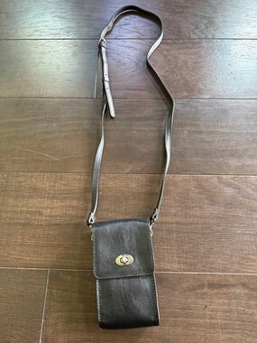 Patricia Nash Black Genuine Leather Rivella Phone Carrier Crossbody Bag.